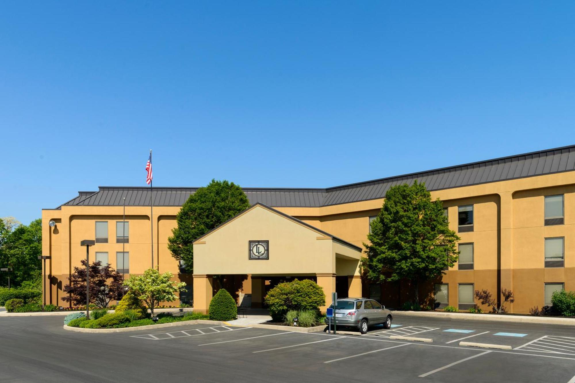 Larkspur Landing Carlisle Hotel Luaran gambar
